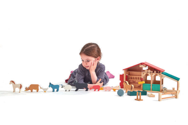 Tender Leaf Toys Farm Play Set