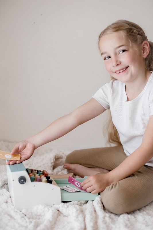 Tender Leaf Toys Pretend General Store Till
