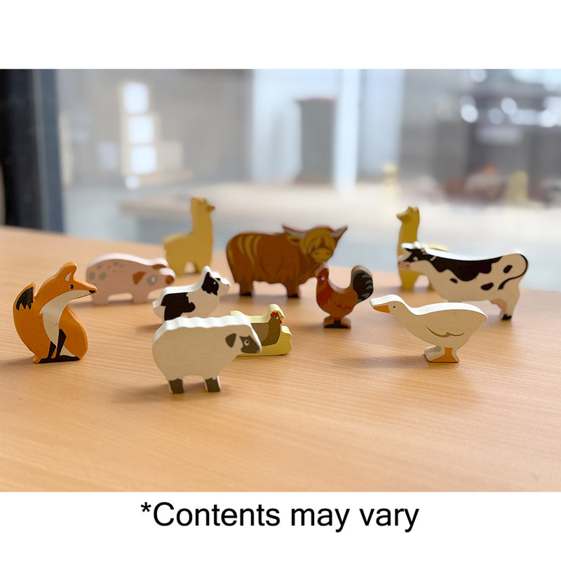 Tender Leaf Toys Wooden Selection of 13 Farm Animals