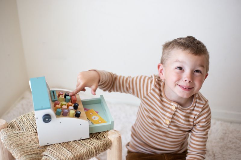 Tender Leaf Toys Pretend General Store Till