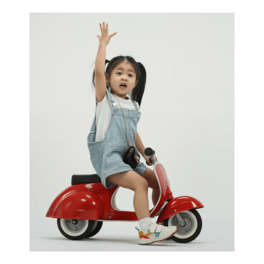 Ambosstoys Primo Classic Red Ride-On (Leather Seat)