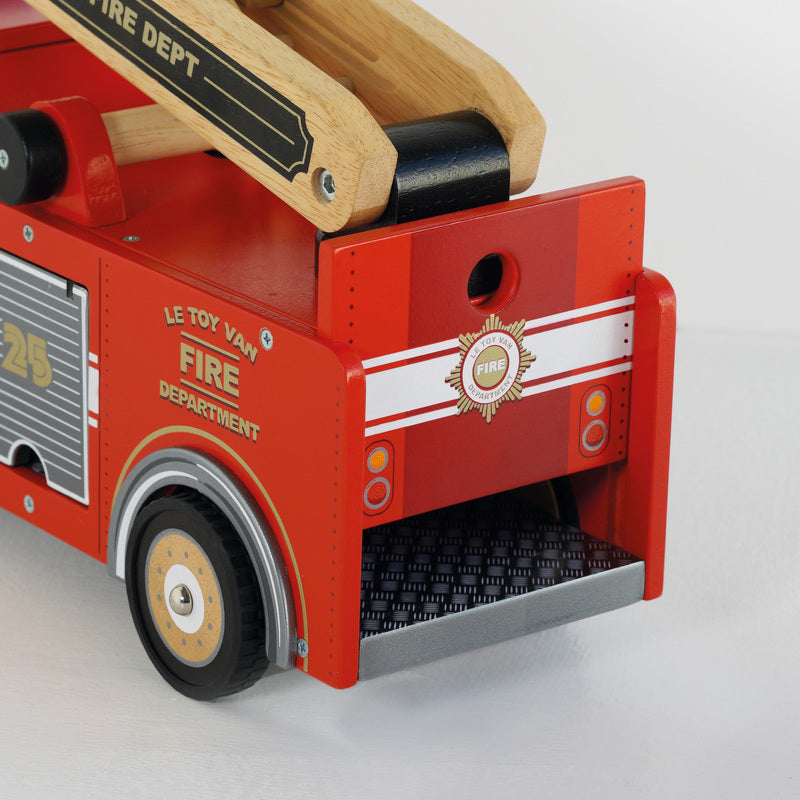 Le Toy Van Fire Engine Set