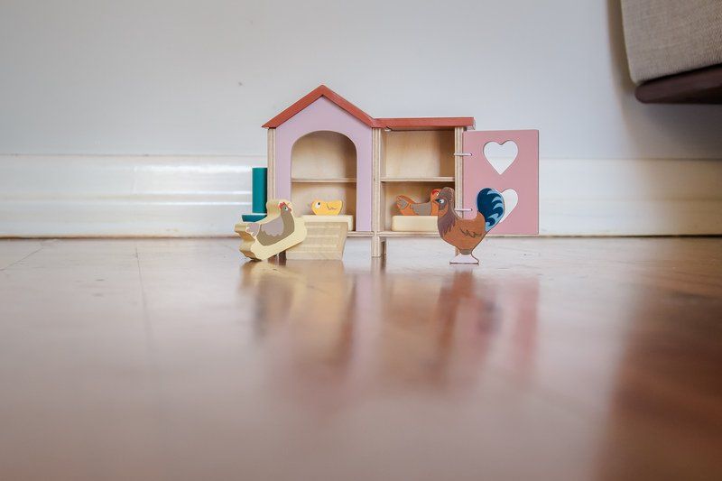 Tender Leaf Toys Dollhouse Chicken Coop