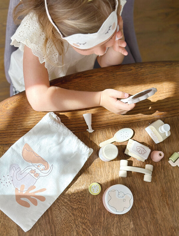 Tender Leaf Toys Spa Retreat Play Set