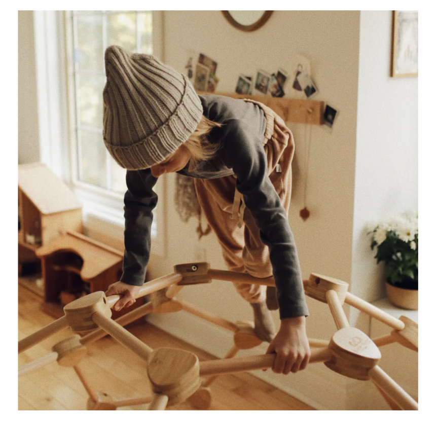 Kinderfeets Pikler Dome