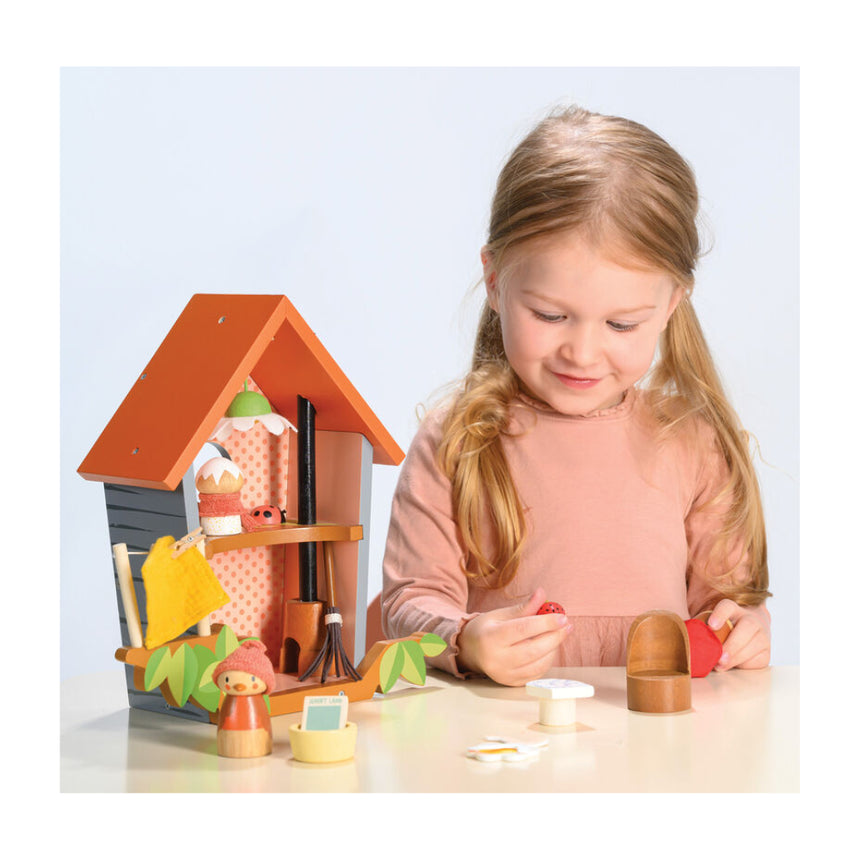 Tender Leaf Toys Wooden Robin's Nest Box