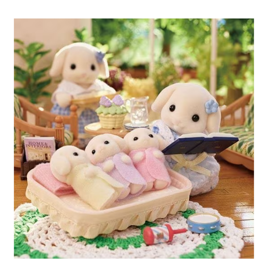 Sylvanian Families Flora Rabbit Family