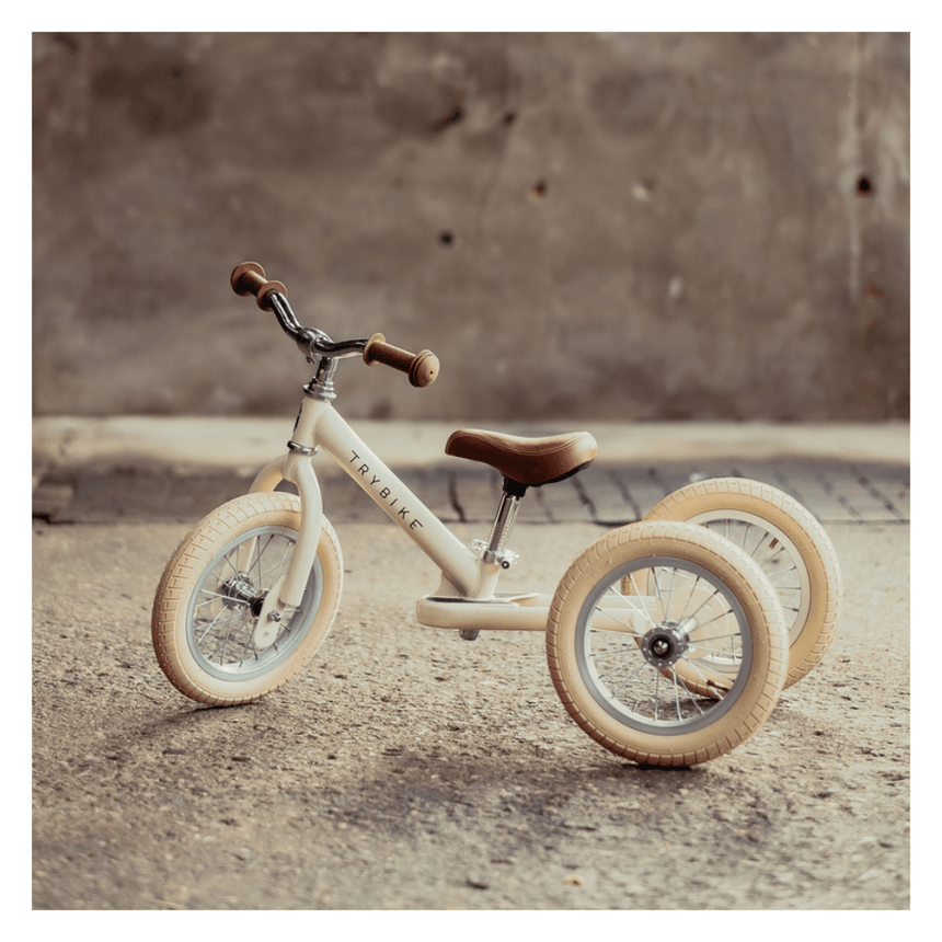 Vintage Cream Trybike adjustable seat height detail