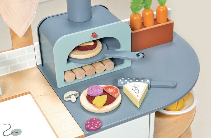Tender Leaf Toys Pretend La Fiamma Grand Kitchen
