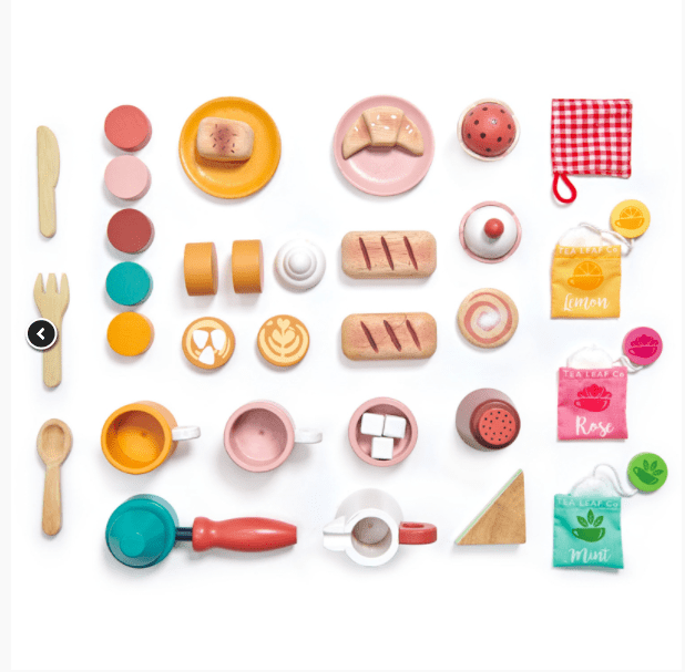 Tender Leaf Toys Pretend Mini Chef Bird's Nest Cafe