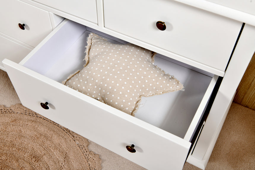 Joy Baby Mia Cot and 7 Drawer Change Table Package