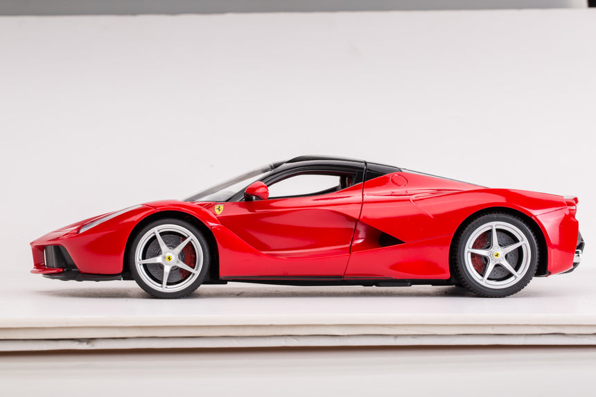 Rastar Licensed 1:14 Radio Control Car - Ferrari LaFerrari