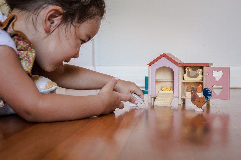 Tender Leaf Toys Dollhouse Chicken Coop