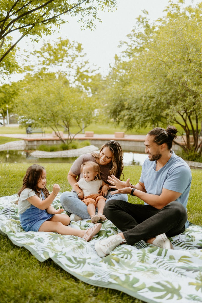 Little Unicorn Outdoor Blanket - 5 x 7 - Tropical Leaf