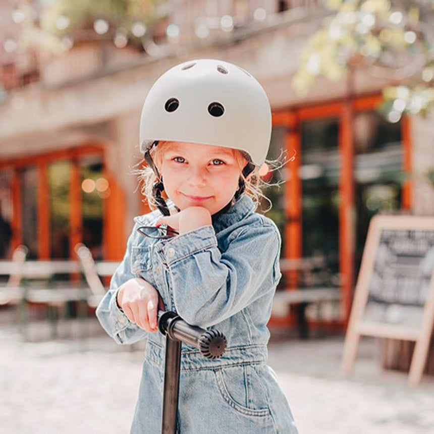 Scoot & Ride LED kids bike and scooter helmet in Ash – view 12