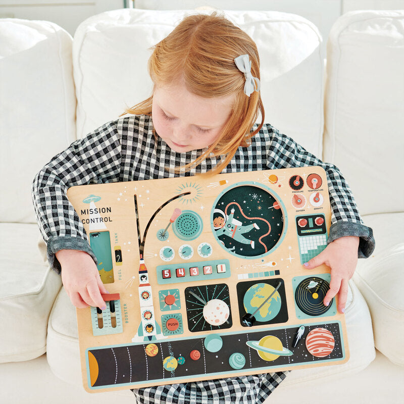 Tender Leaf Toys Space Station - image 3