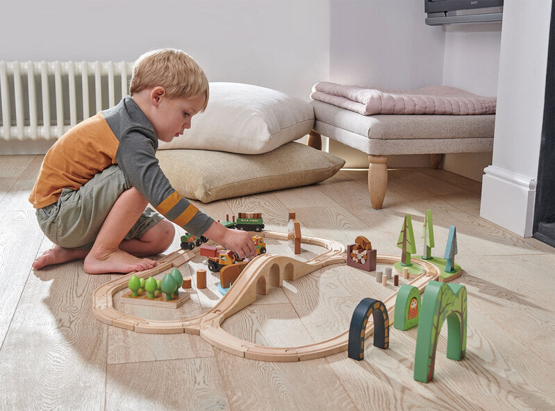 Tender Leaf Toys Wild Pines Train Set - image 8