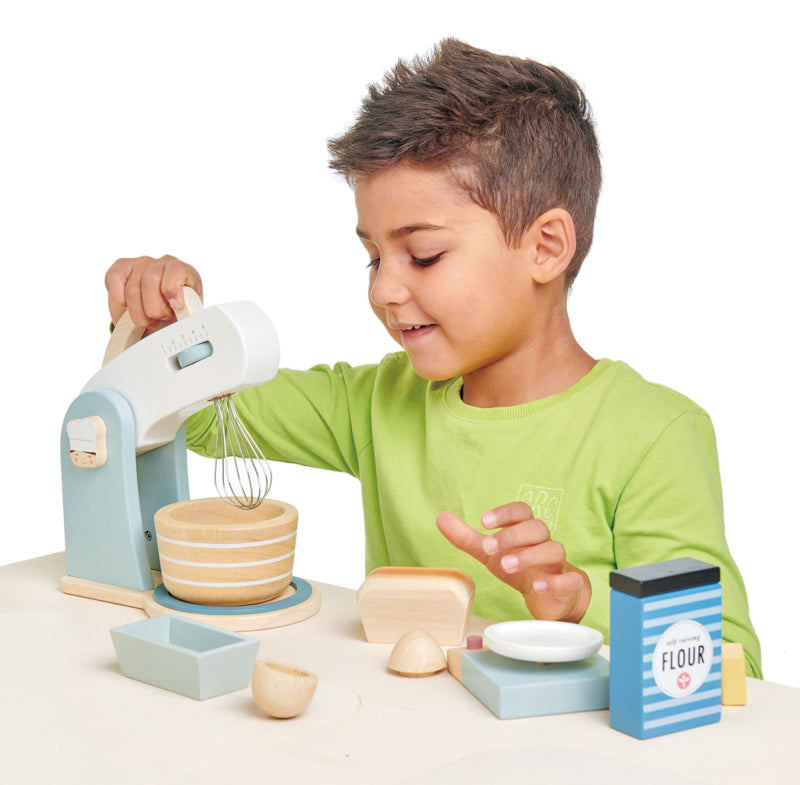Tender Leaf Toys Pretend Home Baking Set