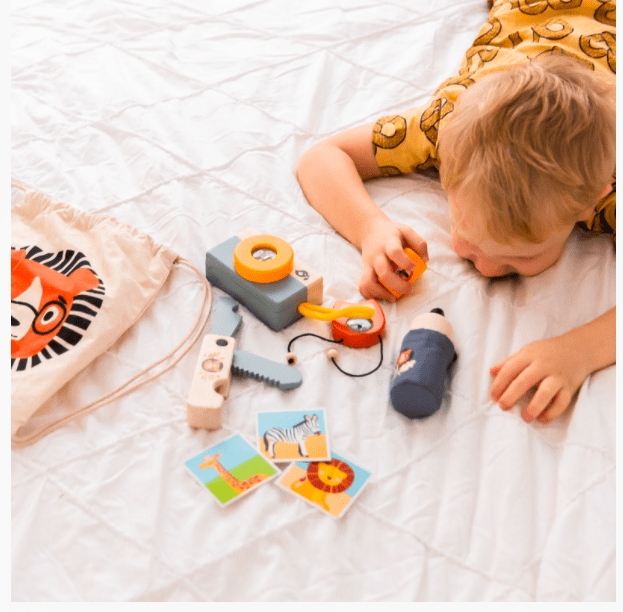 Tender Leaf Toys Wooden Safari Adventure Set