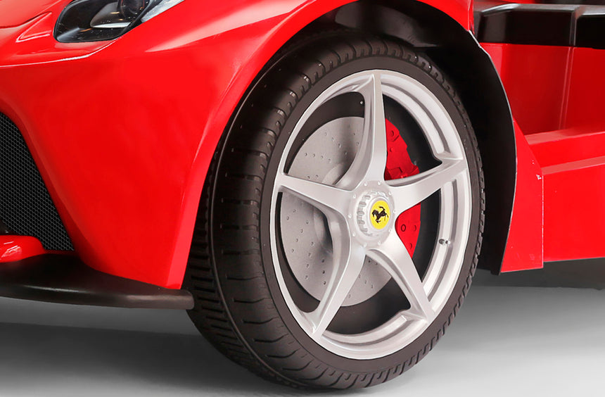 Rastar Licensed Ferrari Laferrari (2.4g) Ride On Car