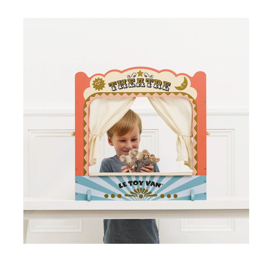 Le Toy Van Kitchen Tabletop Puppet Wooden Theatre