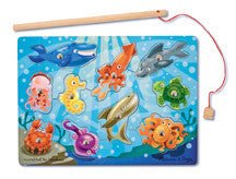 Melissa and Doug Magnetic Wooden Fishing Game with fishing rods and fish – view 3