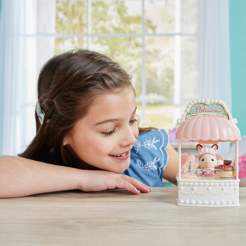 Sylvanian Families Village Cake Shop Starter Set
