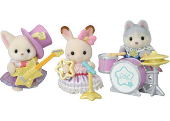 Sylvanian Families Baby Starry Concert Set baby figure with starry concert scene – view 2