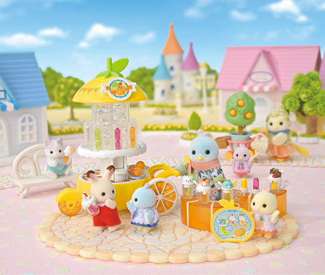 Sylvanian Families Citrus Bird Juice Stand play detail