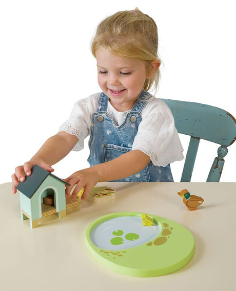 Tender Leaf Toys Pet Set Duck House - image 4