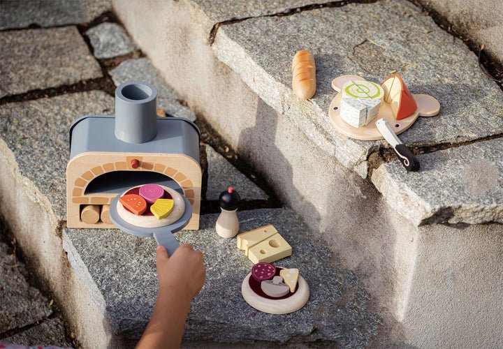 Tender Leaf Toys Pretend Make Me a Pizza Set