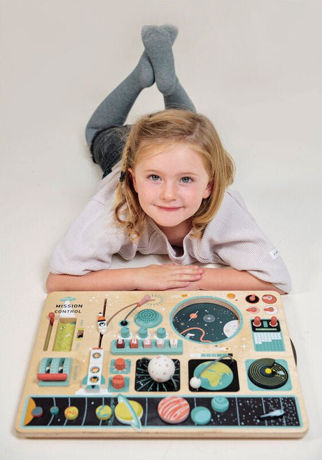 Tender Leaf Toys Space Station - image 4