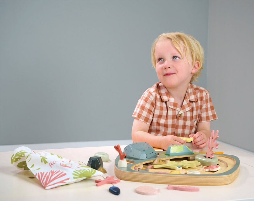 Tender Leaf Toys Pretend Wooden Ocean Rock Pool Play Set