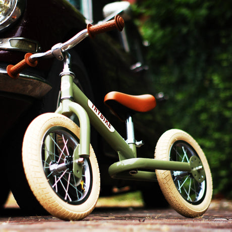 Vintage Green Trybike handlebar and grips